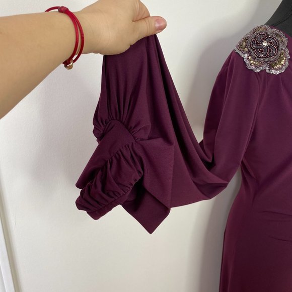 Dress By David Meister, Size US 8, Maroon, burgundy, embroidered bead flower - Picture 6 of 16